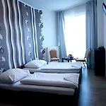 Отель Modena Братислава