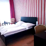 Modena Братислава