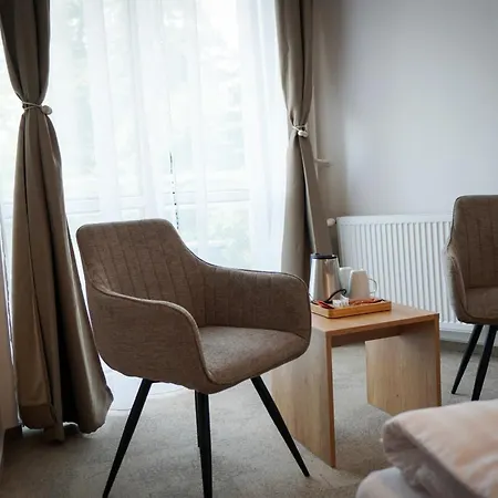 Ξενοδοχείο Modena