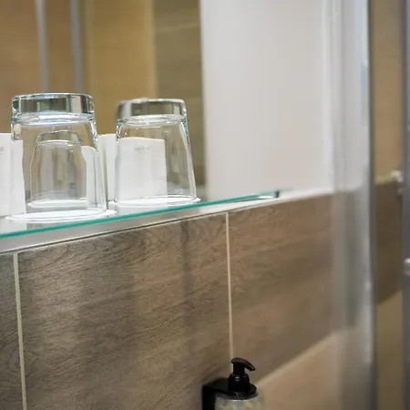 莫德纳酒店 酒店 布拉迪斯拉发