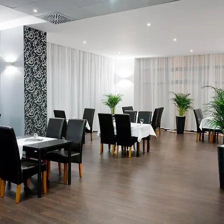 Hotell Modena Bratislava