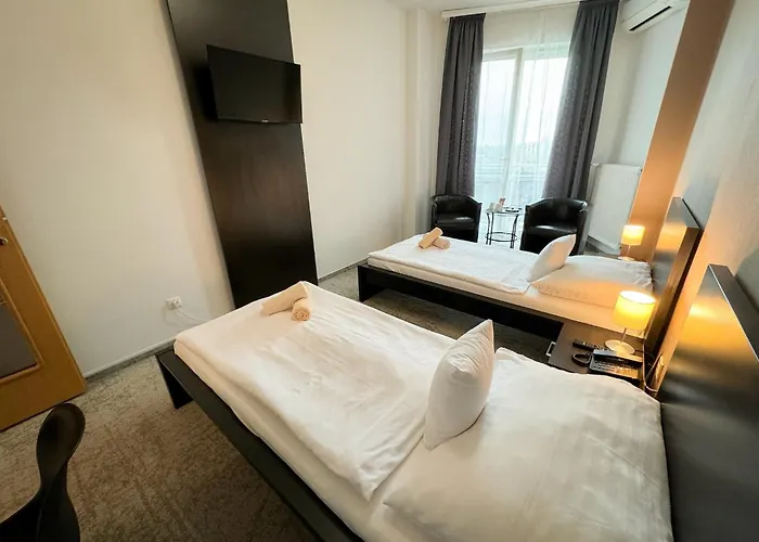 Modena Hotel 3*